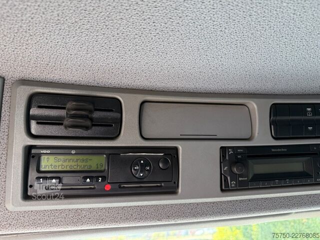 Autospecială de gunoi MERCEDES-BENZ Actros 2532 6x2 Zoeller Medium X 2EC23