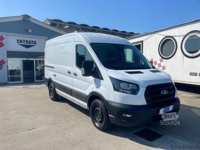 Yüksek tavanlı panelvan Ford Transit 350
