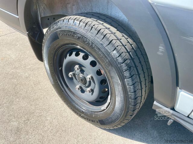 Yüksek tavanlı panelvan Ford Transit 350