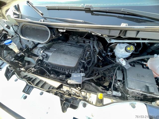 Yüksek tavanlı panelvan Ford Transit 350