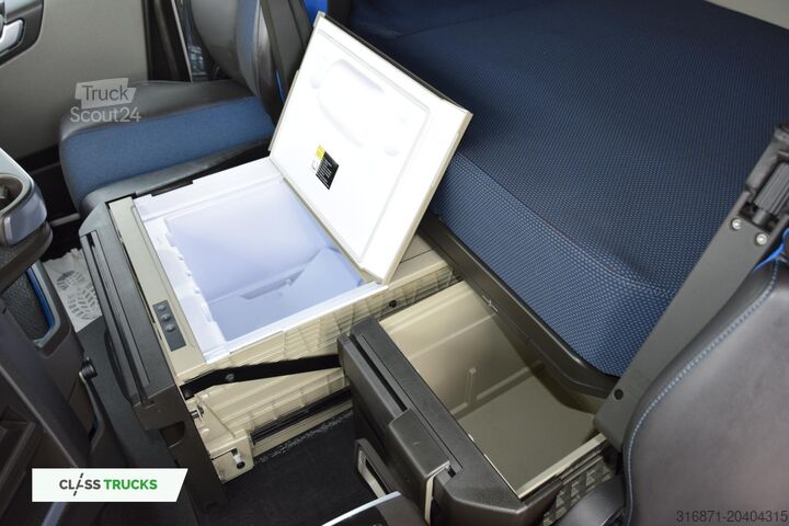 štandardná traktorová jednotka VOLVO FH 460 Globetrotter XL i-Save SideSkirts