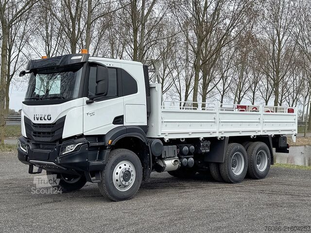 Платформа за зареждане Iveco T-Way AT380T47WH AT Flatbed Truck (10 units)