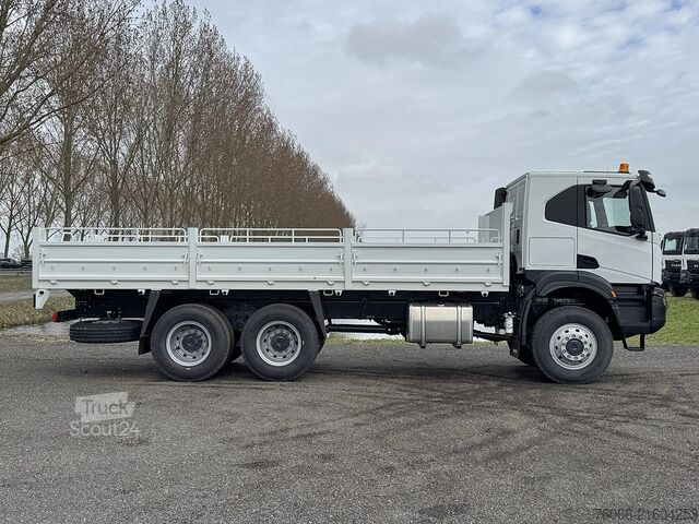 Платформа за зареждане Iveco T-Way AT380T47WH AT Flatbed Truck (10 units)
