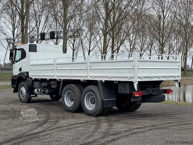 Платформа за зареждане Iveco T-Way AT380T47WH AT Flatbed Truck (10 units)