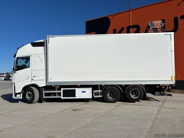 Refrigerated/freezer transport Volvo FH 500 6x4 SUPRA 1150 U Mt / BOX L=7416 mm / RE...