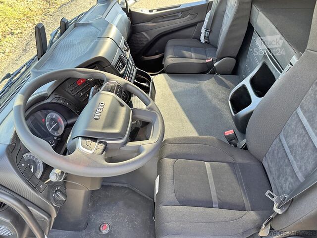 Стандарт-СЗМ Iveco T-Way AT720T43TH AT ADR Tractor Head (10 units)