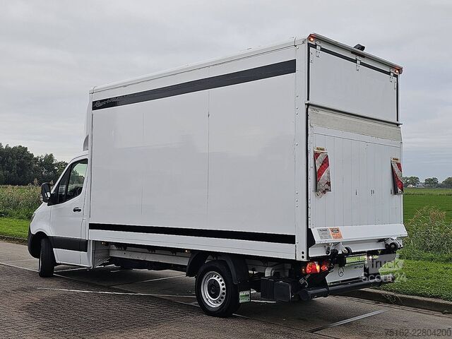 Чемодан MERCEDES-BENZ SPRINTER 317 Bakwagen Laadklep!