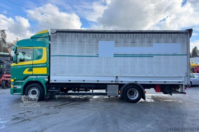 Flatbed truck with tarp SCANIA R490 4x2