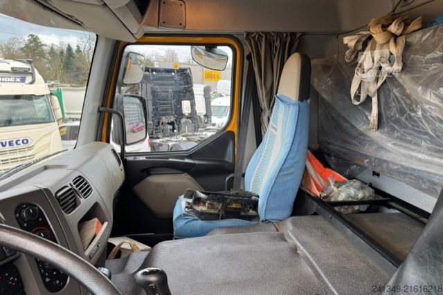 Tipper truck RENAULT Kerax 410 6x4 HMF1820-7 **38'000KM**