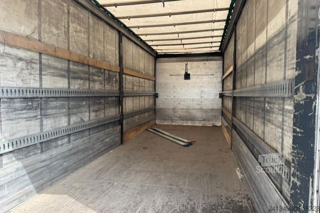 Flatbed truck with tarp MERCEDES-BENZ Actros 1832 4x2