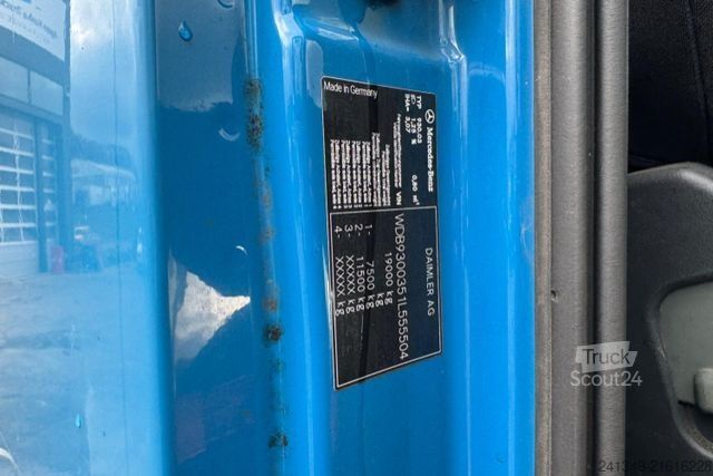 Flatbed truck with tarp MERCEDES-BENZ Actros 1832 4x2