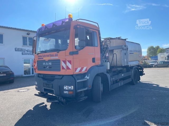 Special purpose truck MAN TGA 18.320 4X2 BL Asphaltspritze