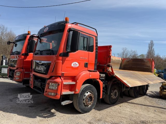 Tipper truck MAN TGS 35.420 8X4 Bordmatik,Retarder,Klima,