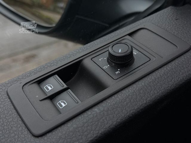 Minibus VW T6 Kombi 2.0 Tdi Lang L2 Klima 9Sitze Schiebetür