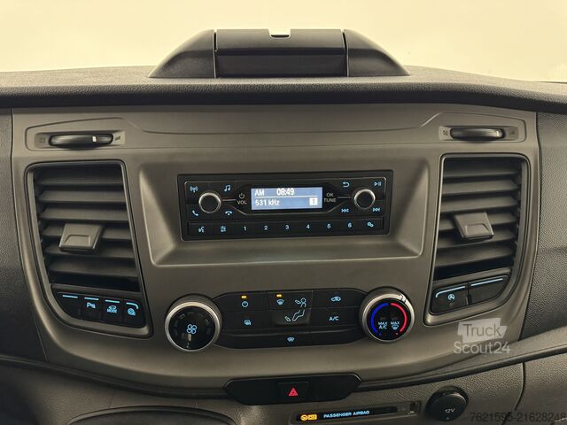 Furgón de caja con doble cabina Ford Transit Custom 2.0 TDCi  340 L2H1 DCAB