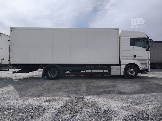 čemodāns MAN TGX 18.420 (36)