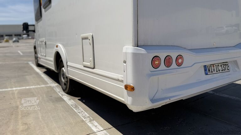 Husbil Fiat Ducato Weinsberg Carasuite 650MF, Baujahr 2024 | Schaltgetriebe | 5 Schlaf