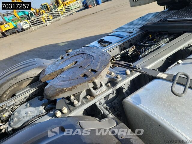 Volumetrekker DAF XG 480 4X2 Mega Retarder 2xTanks