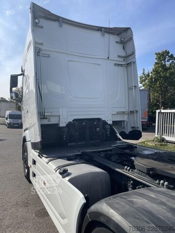 Standard nyergesvontató DAF FT XG 480