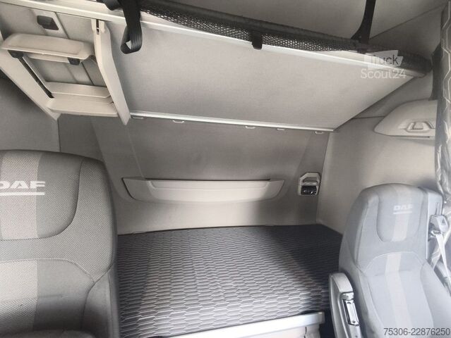 Standard nyergesvontató DAF FT XG 530