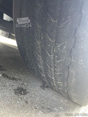 Standard nyergesvontató DAF FT XG 530
