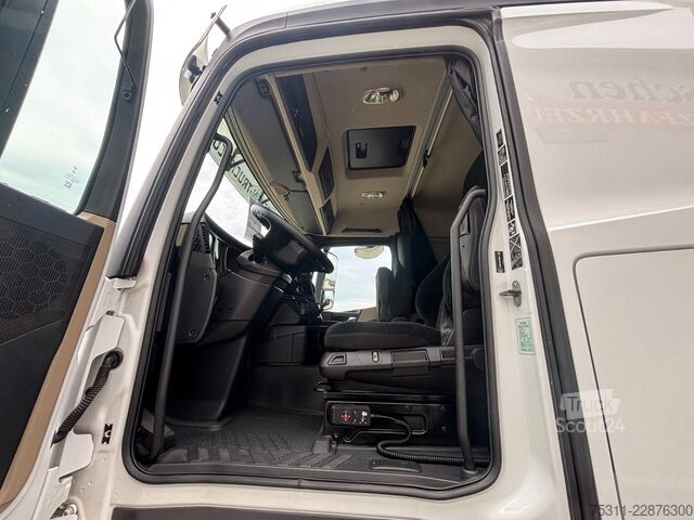 Platforminis sunkvežimis MERCEDES-BENZ Actros 2542 6x2 Lenk*HIAB 158 D-3 Kran*Funk*HU27