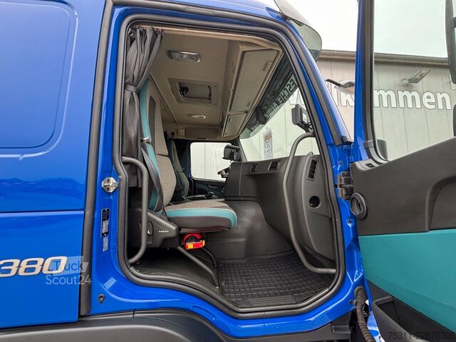 Standard dragbil VOLVO FM 380 4x2*Automatik*Klima*Navi*Abbiegeassistent