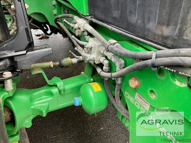 Tractor John Deere 6120 M