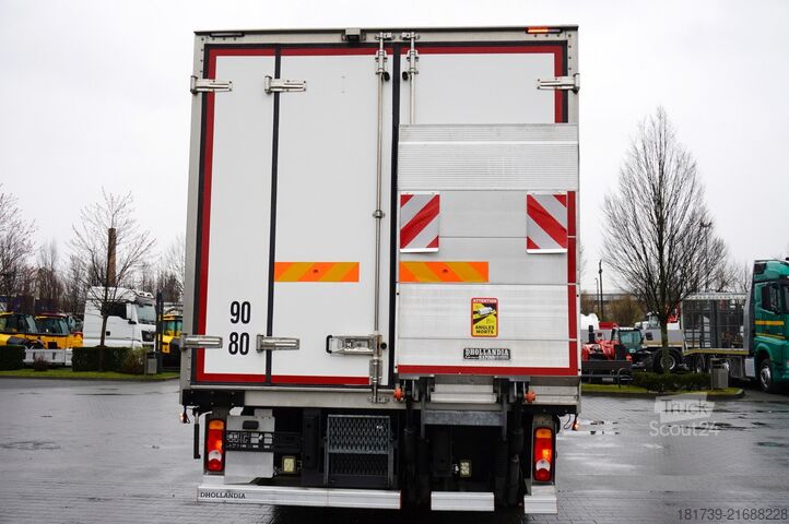 Bitemperatur-Kühlfahrzeug Renault D210 12T / Bitemperature / 80 tho. km/