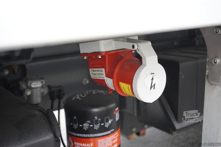 Bitemperatur-Kühlfahrzeug Renault D210 12T / Bitemperature / 80 tho. km/