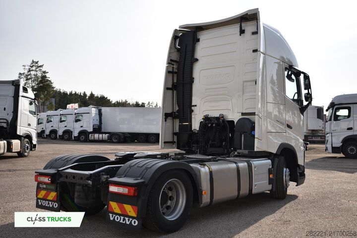 Standard SZM VOLVO FH 500 Globetrotter XL Varios