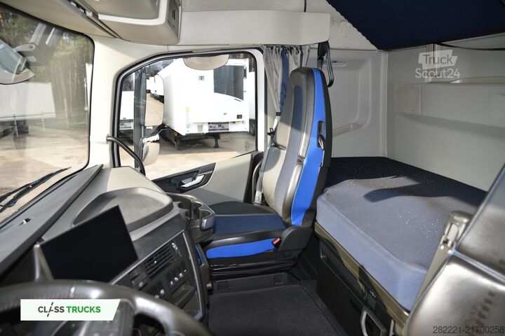 Standard SZM VOLVO FH 500 Globetrotter XL Varios