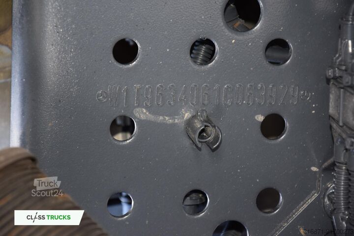 Standard SZM MERCEDES-BENZ Actros 5 1845 BigSpace