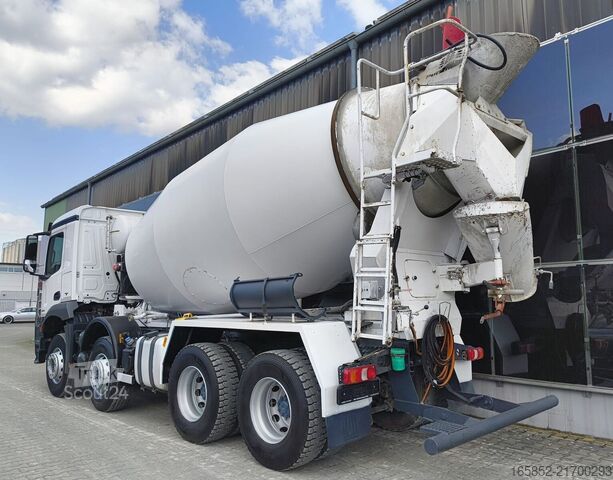 Mixer Mercedes-Benz 3240 8x4 Intermix 10m³