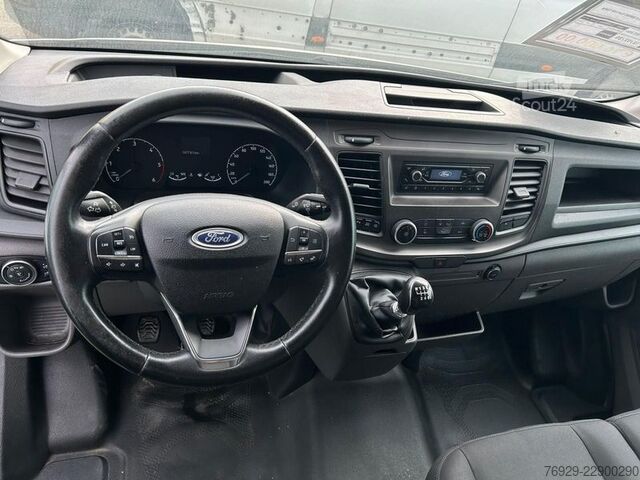 Autocamion cu destinație specială Ford Transit