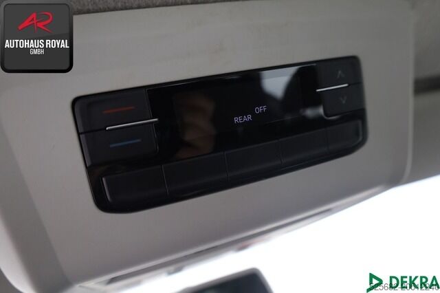 Minibus Volkswagen T6 Transporter T6.1 2.0 TDI 9 SITZE NAVI,1.HAND