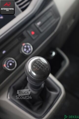 Panelová dodávka Volkswagen T6 Transporter T6.1 2.0 TDI KASTEN LANG STANDHZ