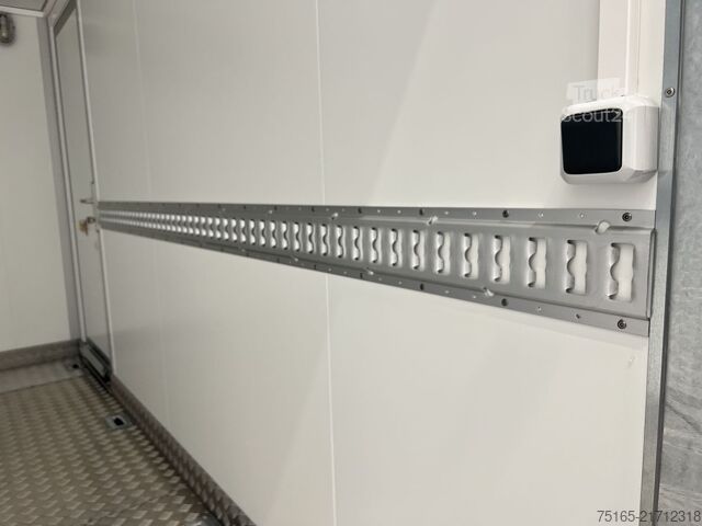 Šaldymo priekaba ir giluminio šaldymo priekaba Vezeko TK C 30.35 KH Rampe ausziehbar Kühlanhänger