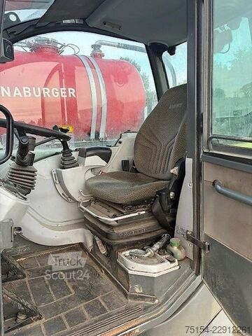  CLAAS Scorpion 7030