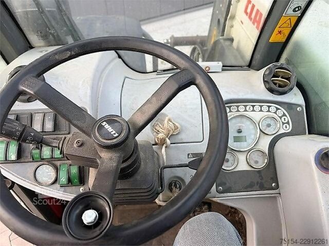  CLAAS Scorpion 7030