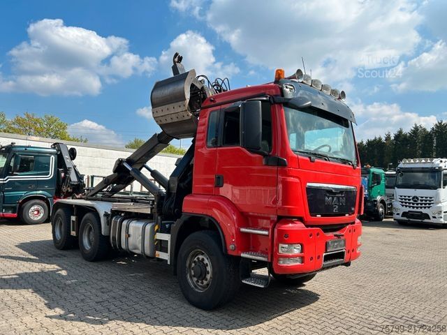 Abrollkipper MAN 32.400 Abroller +HMF Kran +Greifer +Lenkachse