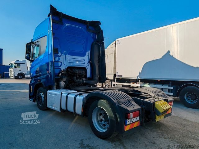 Cap tractor voluminos FORD F-MAX 500 mega