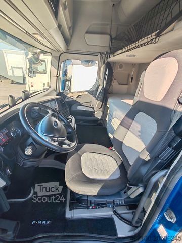 Cap tractor voluminos FORD F-MAX 500 mega