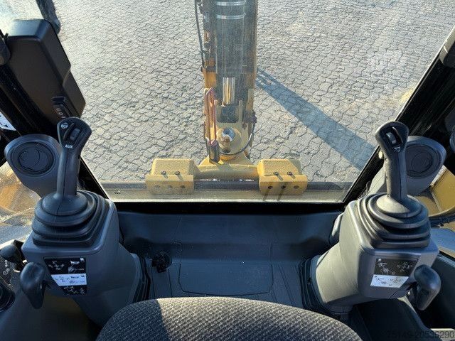 Ekskavators-iekrāvējs CATERPILLAR 432F2, 4+1 Schaufel, Telestiel, Klima, Löffel