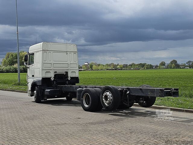 Châssis avec cabine DAF XF 480 6x2*4