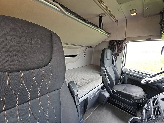 Châssis avec cabine DAF XF 480 6x2*4