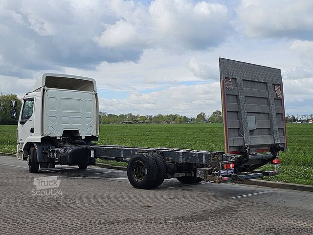 Châssis avec cabine DAF LF 250 16T