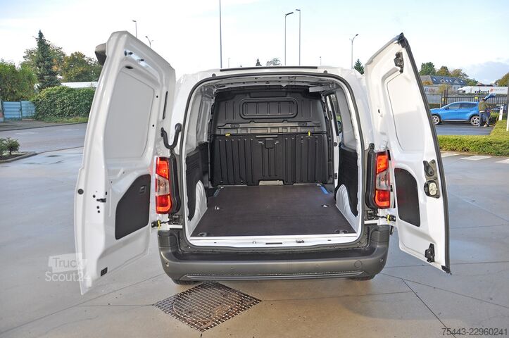 Fourgon tôlé Fiat Doblò F5435 XL L2 130pk - Automaat