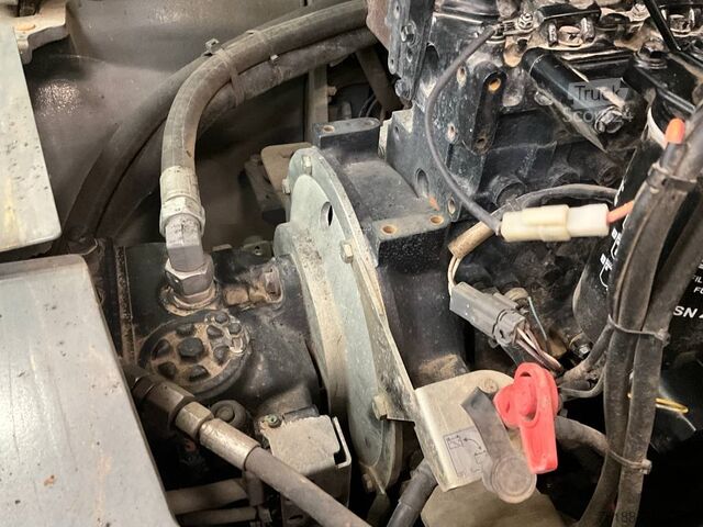 Chargeuse sur pneus Kramer 5075