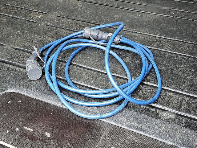 Station wagon con tetto alto FORD E-TRANSIT L4H3 89 kWh Navi